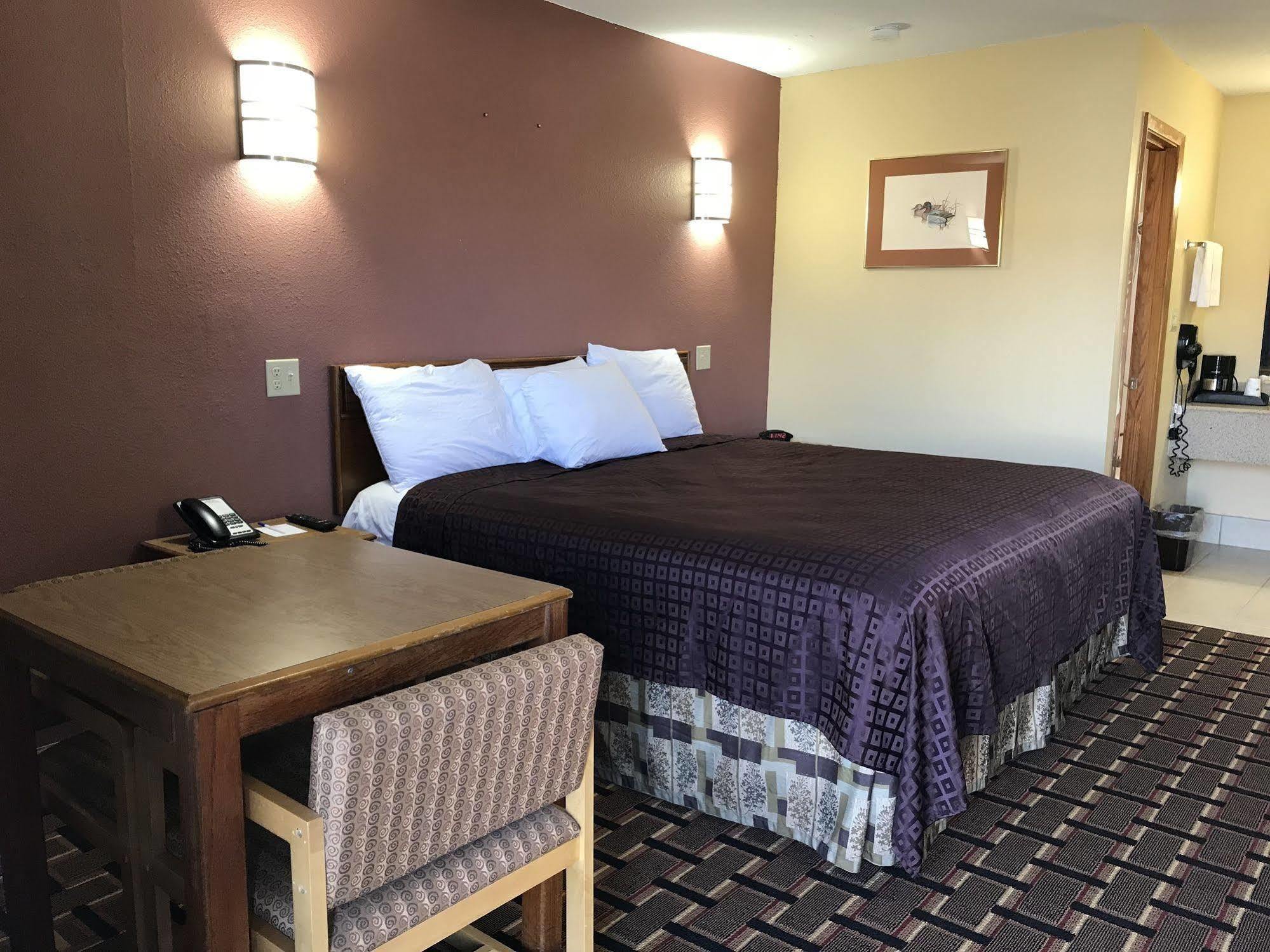 Americas Best Value Inn-Indianola Dış mekan fotoğraf