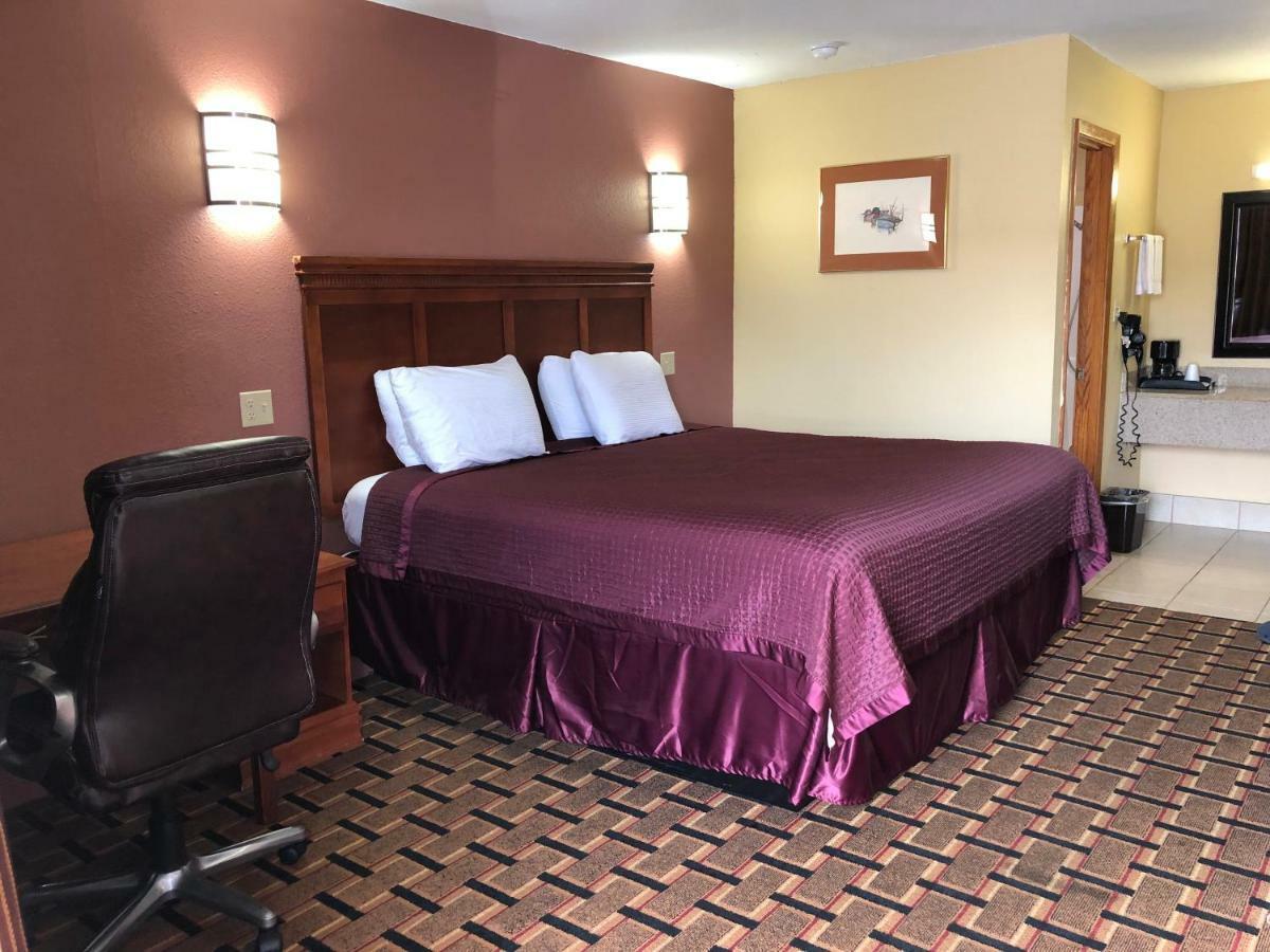 Americas Best Value Inn-Indianola Dış mekan fotoğraf